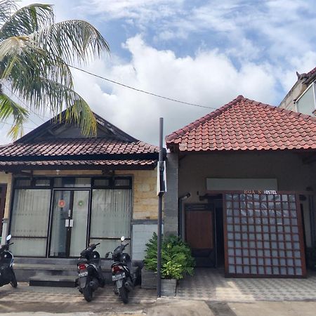 Ega S Hostel Batununggul Extérieur photo
