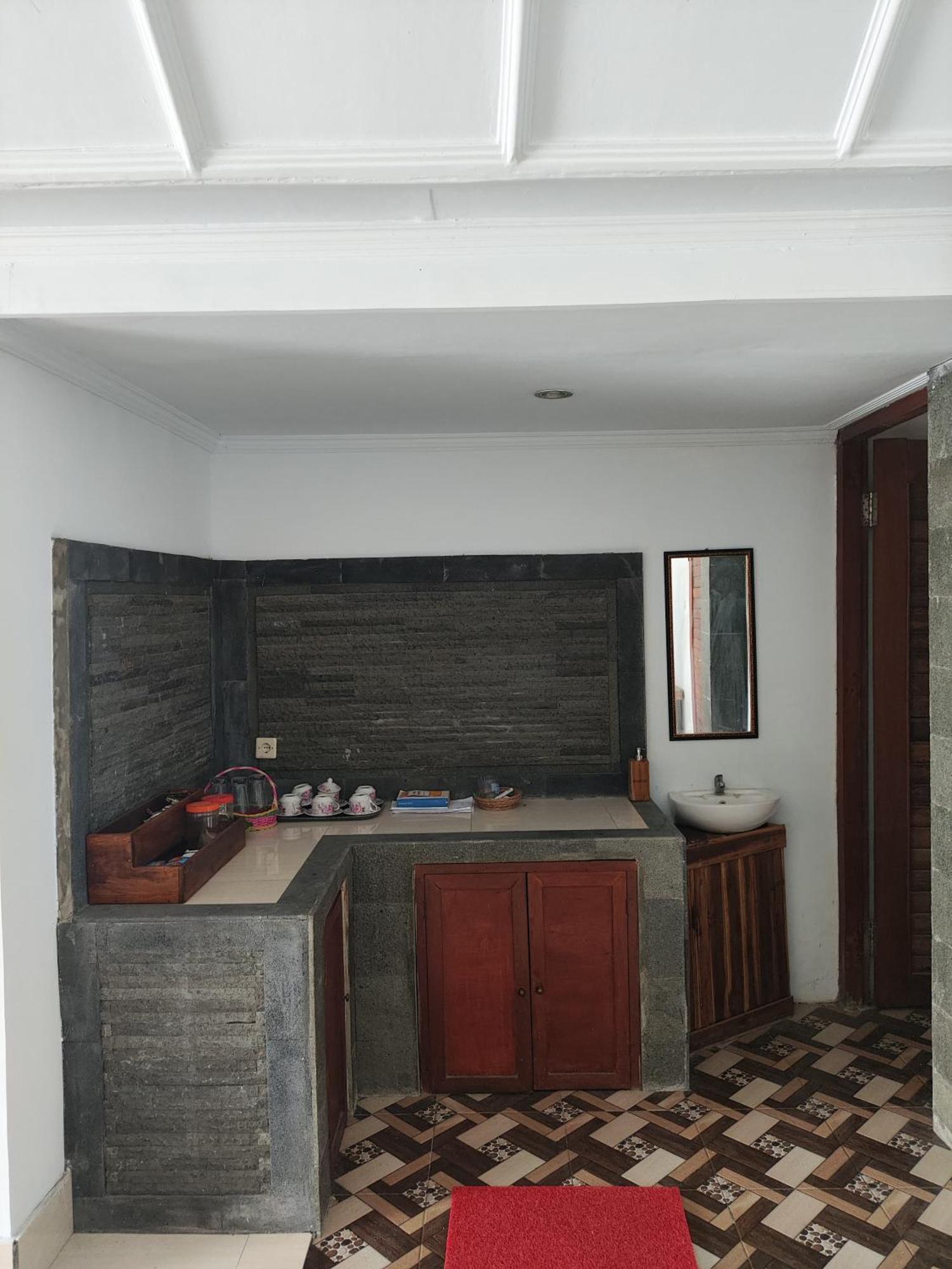 Ega S Hostel Batununggul Extérieur photo